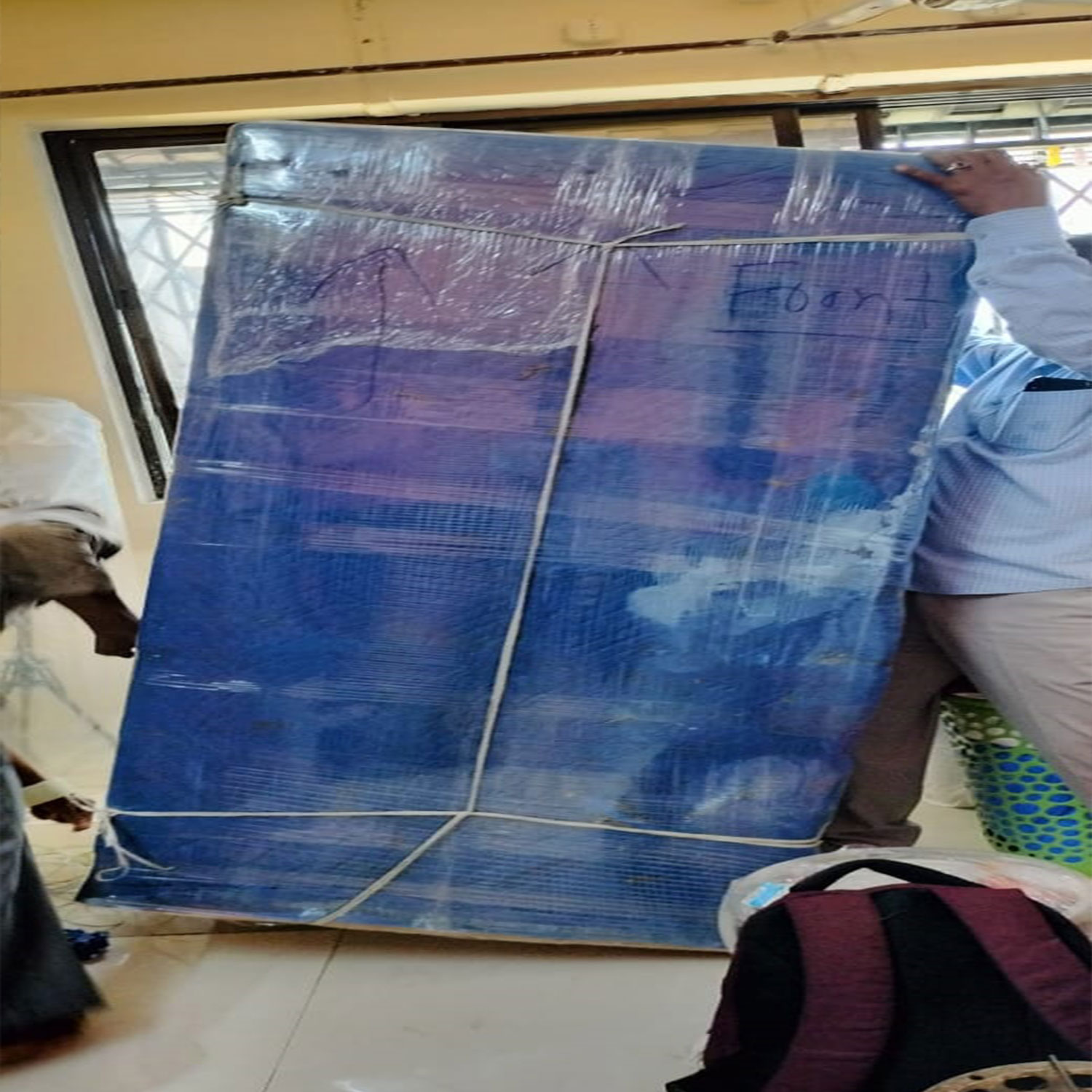 home shifting eagle packers in Adoni